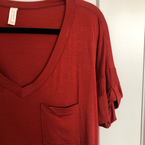 Rust v neck - Picture 2 of 2